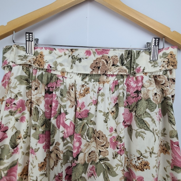 Functionals vintage A-Line floral midi skirt w/ belt, elastic waist & pockets - Picture 5 of 8